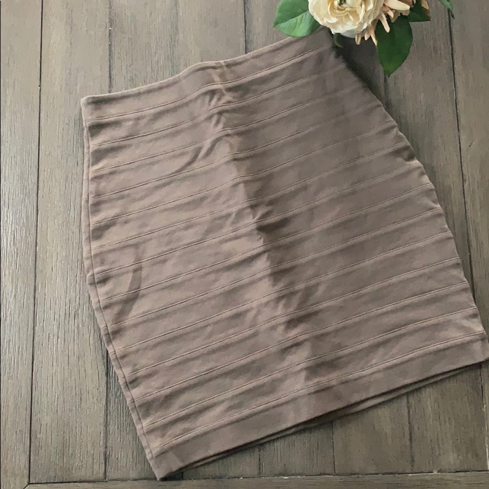 Express skirt